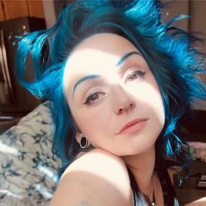 Meet your Posher, Yuliya